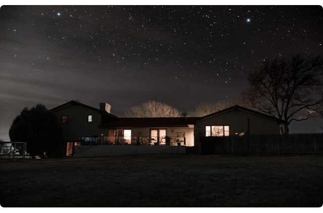 Solo Generators provide your home with up to 10kw of reliable sine wave electricity 24 hours a day at the push of a button or the click of an app.